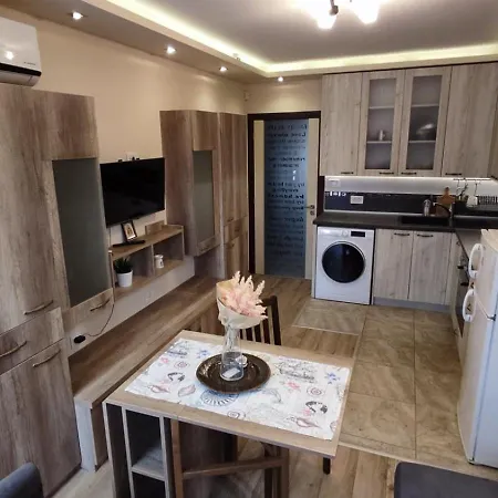 Апартаменты Luxury Neptune Center *